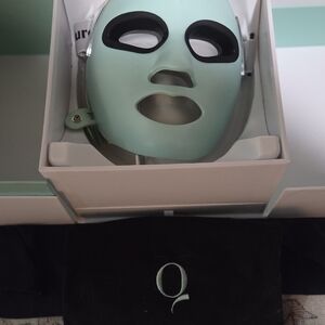 Mint Green LED Skincare Mask
